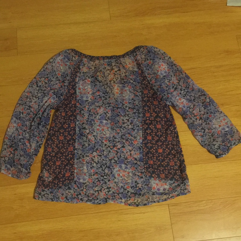 Floral blouse - Picture 5 of 5